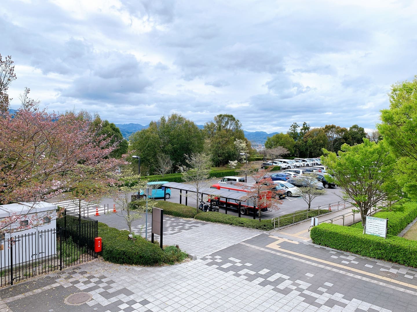 東温市総合公園第二駐車場