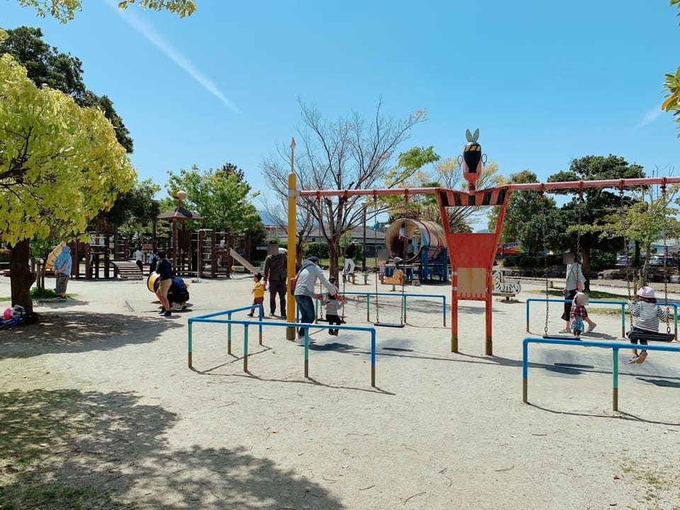 杖ノ淵公園ブランコ